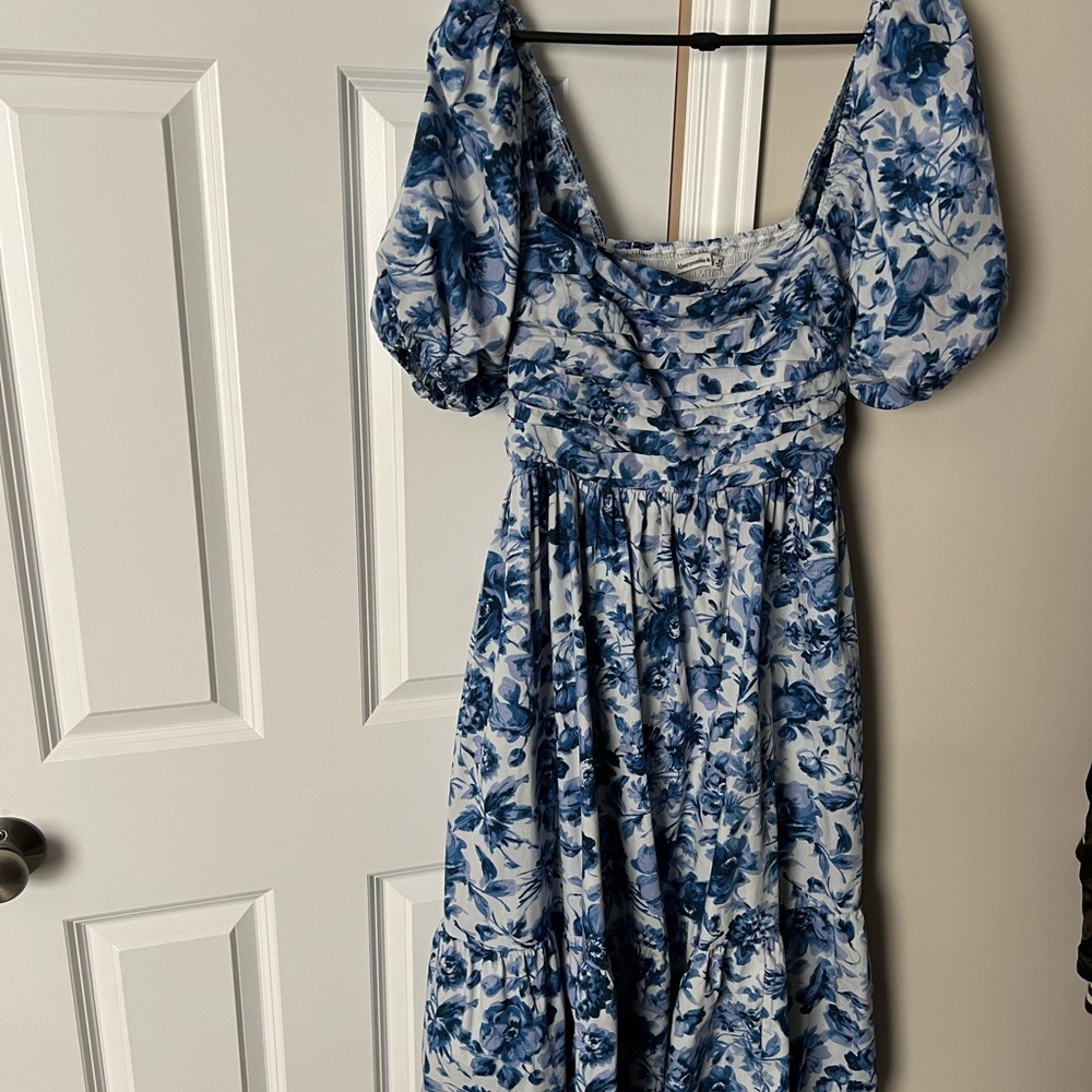 A&F Floral Blue Dress